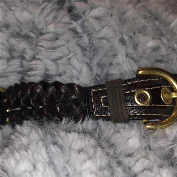 coach - Picture 3 of 4